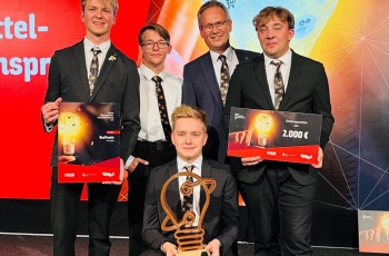 HTL Reutte: BeeTronic holt zweiten Platz beim Tiroler Lebensmittelinnovationspreis