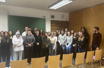 Spannender Vortrag über Künstliche Intelligenz und Sicherheitsrisiken an der HAK Reutte